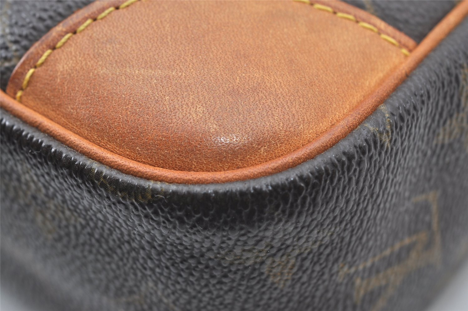 Authentic Louis Vuitton Monogram Compiegne 28 Clutch Hand Bag M51845 LV 6776I