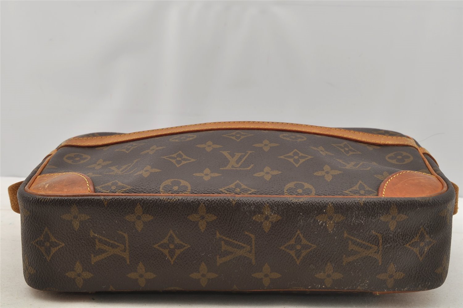 Authentic Louis Vuitton Monogram Compiegne 28 Clutch Hand Bag M51845 LV 6779I