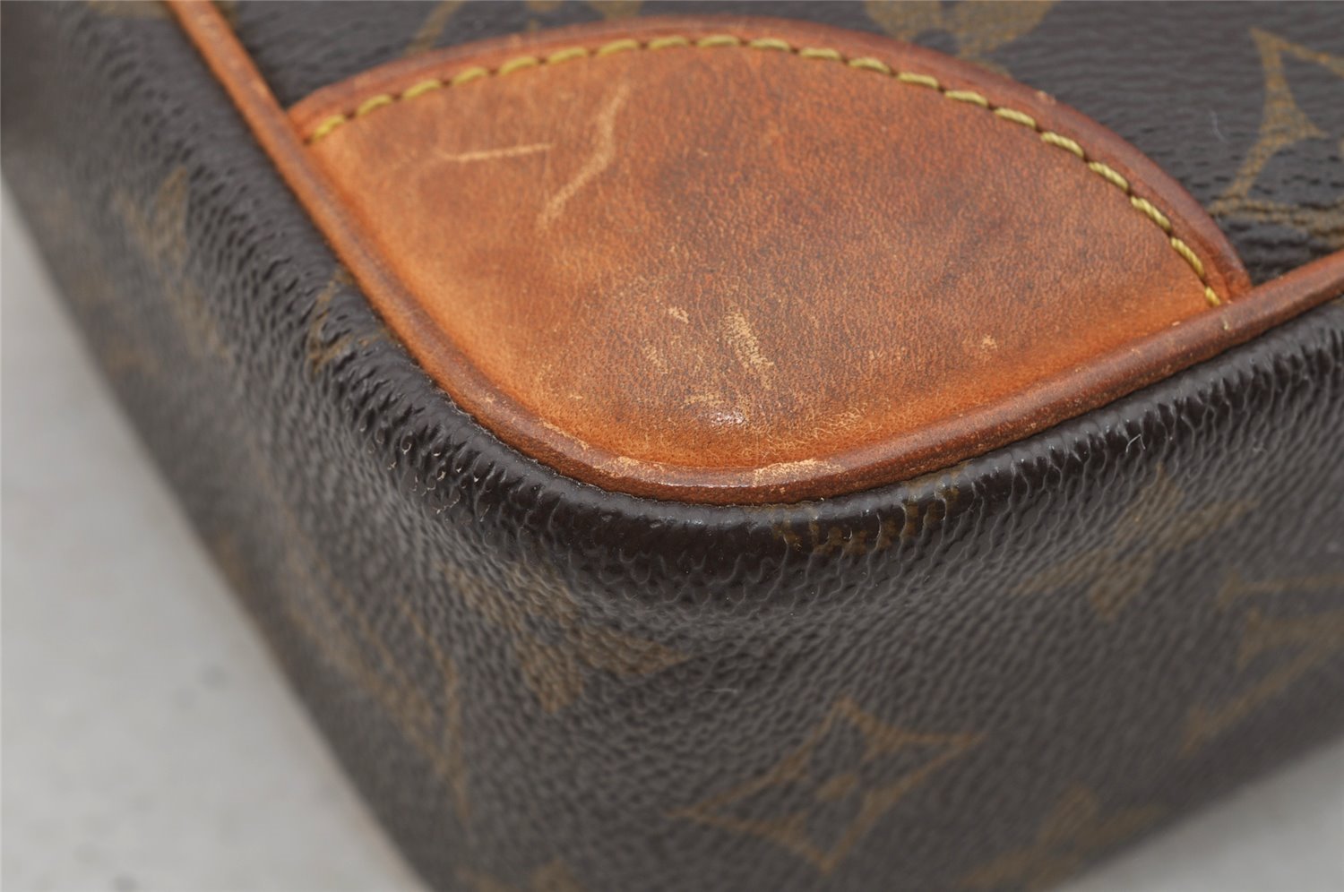 Authentic Louis Vuitton Monogram Compiegne 28 Clutch Hand Bag M51845 LV 6779I