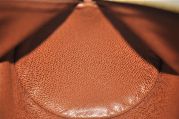 Authentic Louis Vuitton Monogram Papillon 30 Hand Bag Old Model LV 6781E