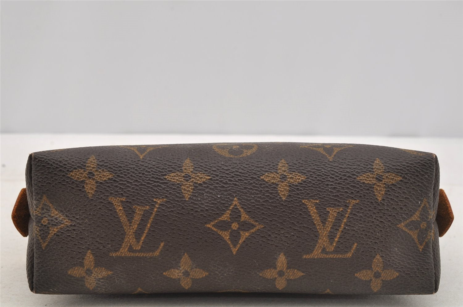 Authentic Louis Vuitton Monogram Pochette Cosmetic Pouch M47515 LV 6781I
