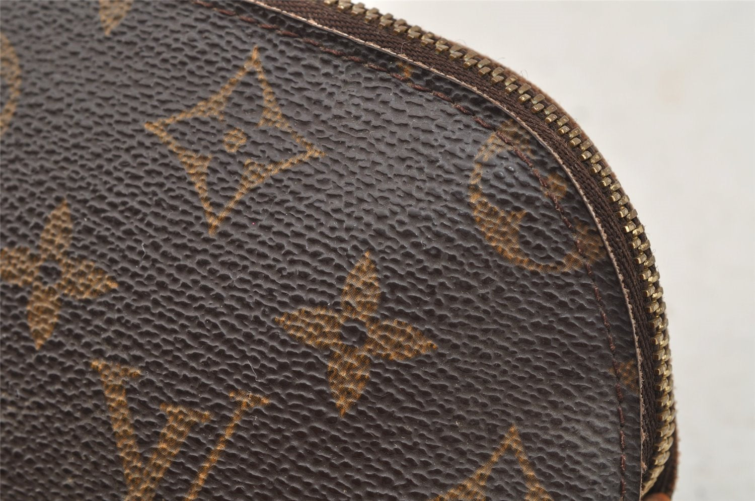 Authentic Louis Vuitton Monogram Pochette Cosmetic Pouch M47515 LV 6781I