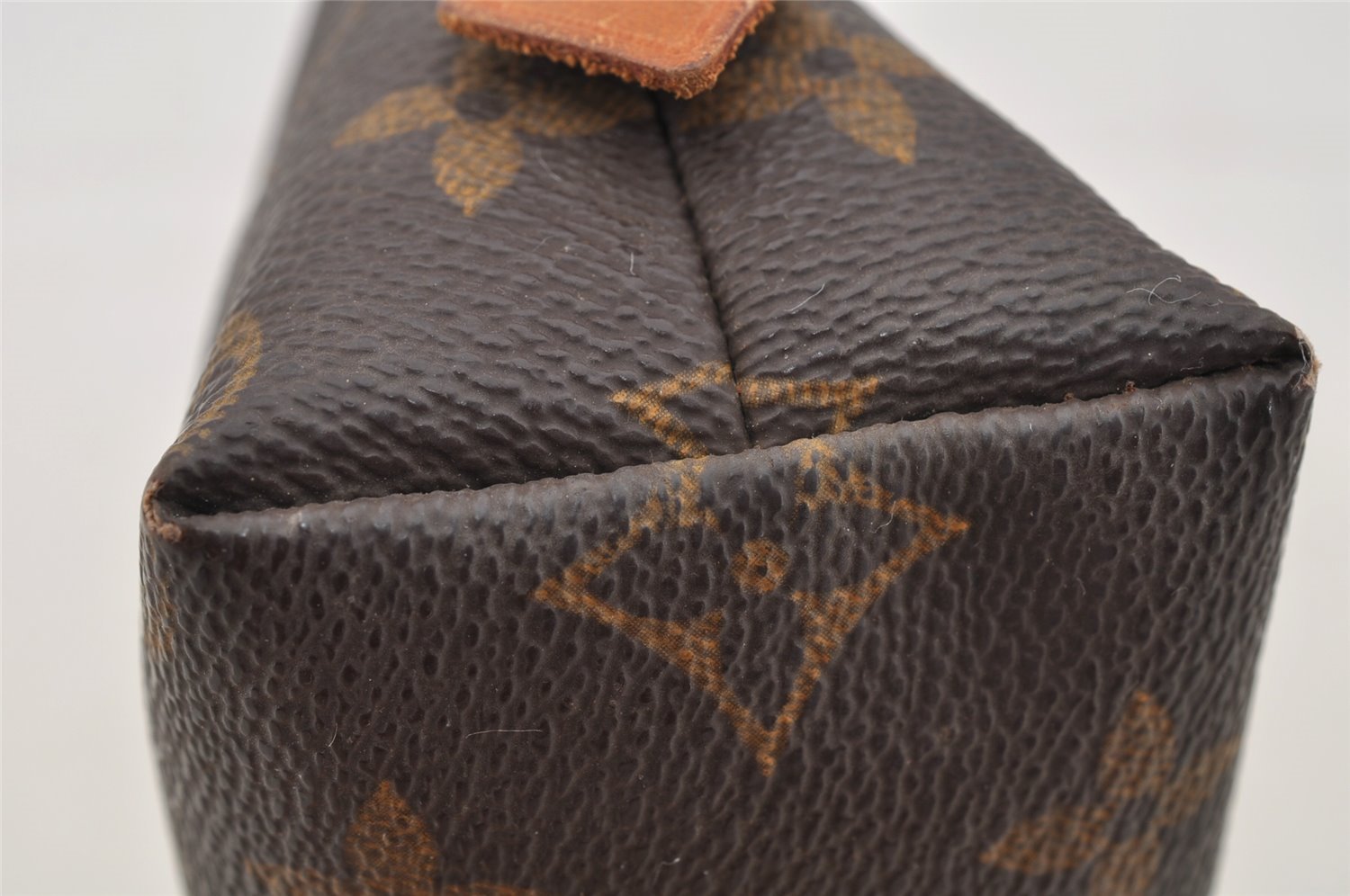 Authentic Louis Vuitton Monogram Pochette Cosmetic Pouch M47515 LV 6781I