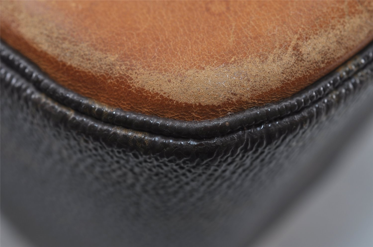 Authentic Louis Vuitton Monogram Boulogne 30 Shoulder Cross Bag M52165 LV 6783I