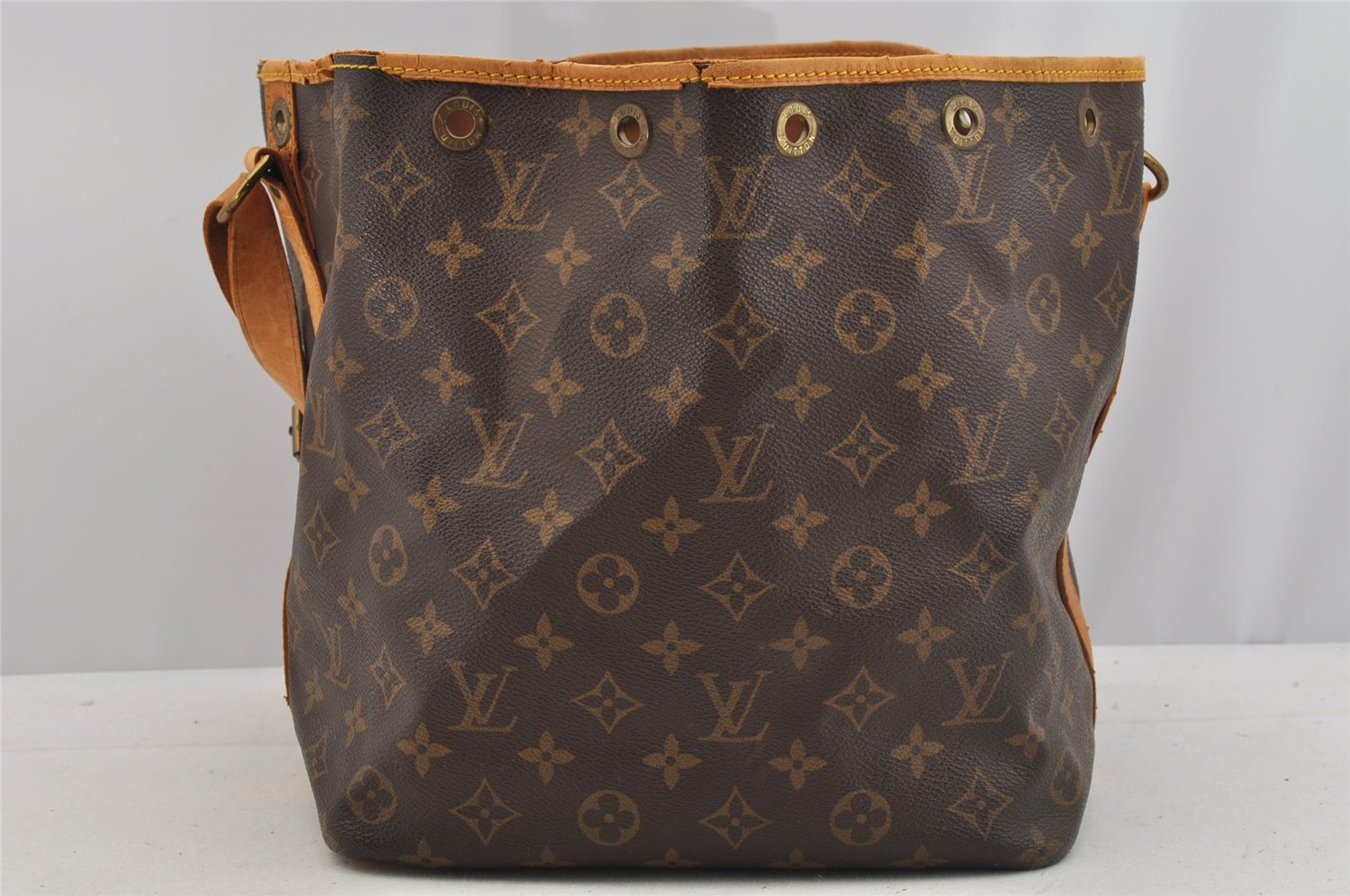 Authentic Louis Vuitton Monogram Petit Noe M42226 Shoulder Drawstring Bag 6784I