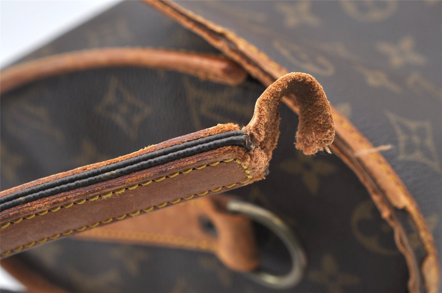 Authentic Louis Vuitton Monogram Marne Shoulder Cross Body Bag M51369 Junk 6790I