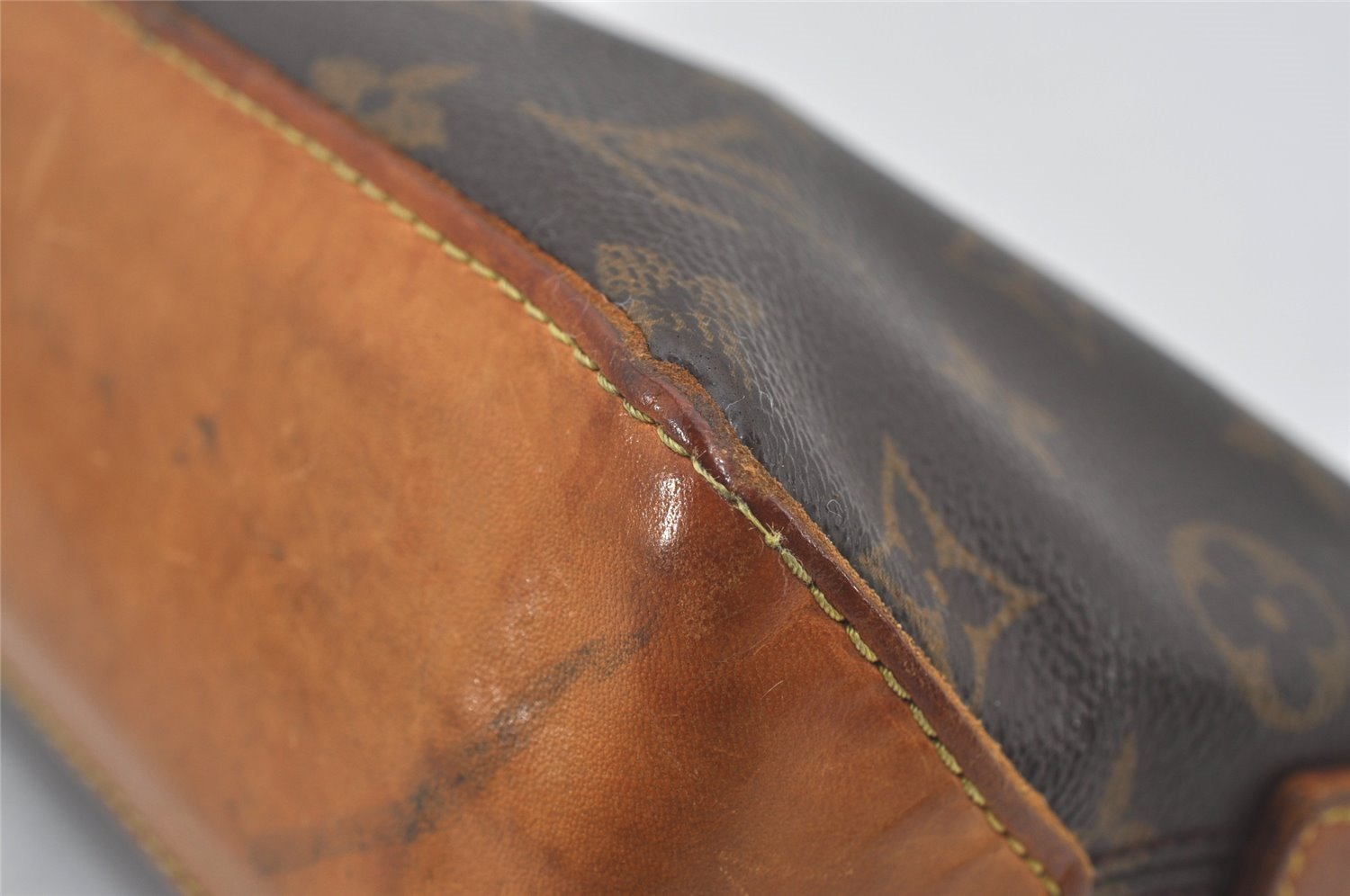 Authentic Louis Vuitton Monogram Trotteur Shoulder Cross Bag M51240 Junk 6791I