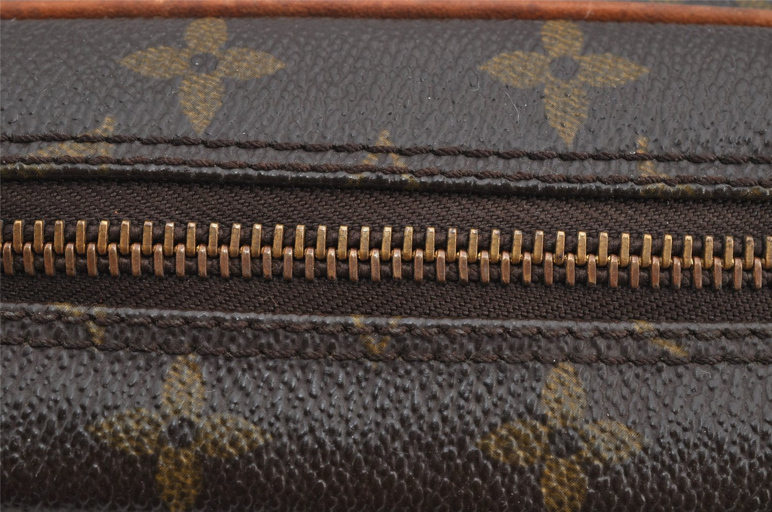 Authentic Louis Vuitton Monogram Compiegne 23 Clutch Hand Bag M51847 LV 6796I