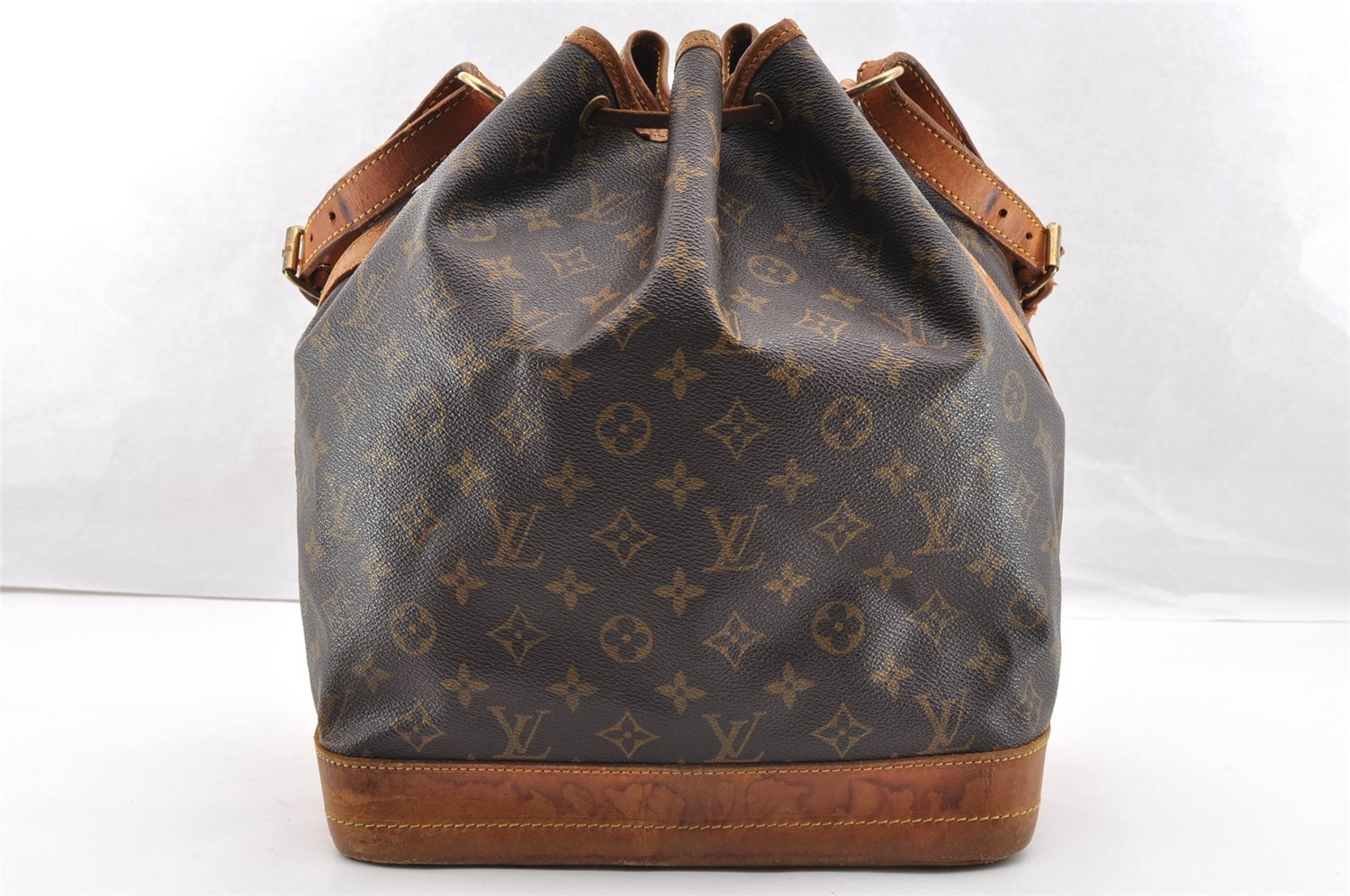 Authentic Louis Vuitton Monogram Noe Shoulder Drawstring Bag M42224 LV 6800I