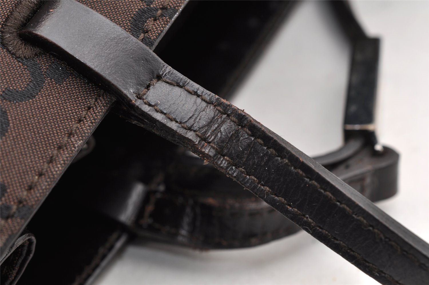 Authentic GUCCI Shoulder Hand Bag Purse GG Nylon Leather 0021021 Brown  6829I