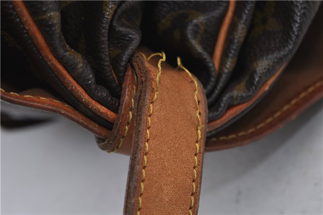 Auth LOUIS VUITTON Monogram Saumur 35 Shoulder Cross Body Bag M42254 LV 6830C