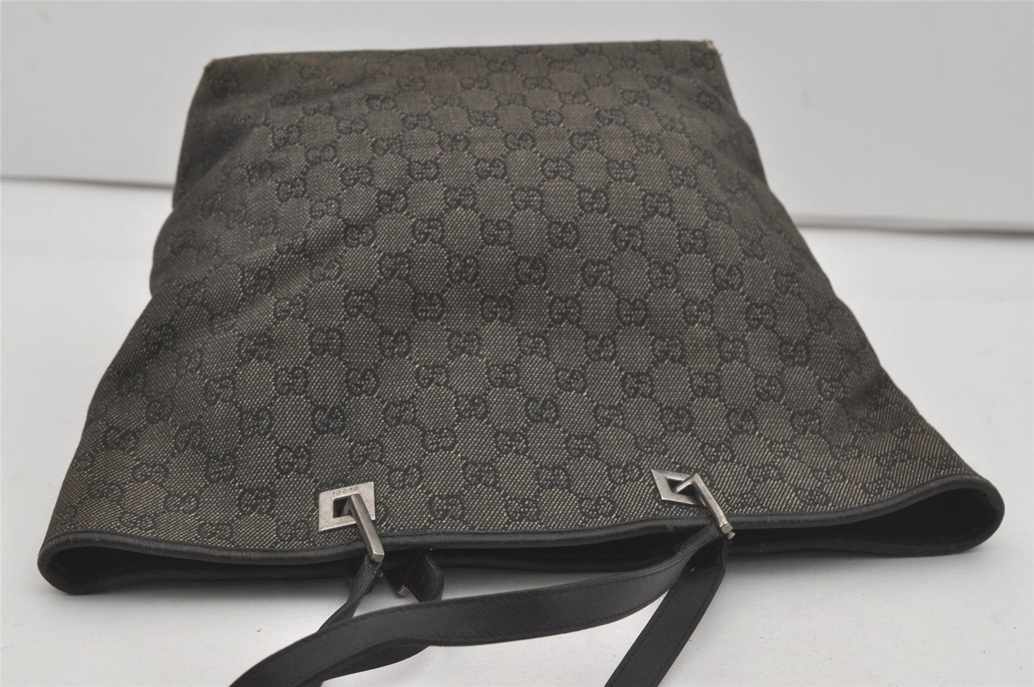 Authentic GUCCI Vintage Shoulder Tote Bag GG Canvas Leather 31243 Black 6835I