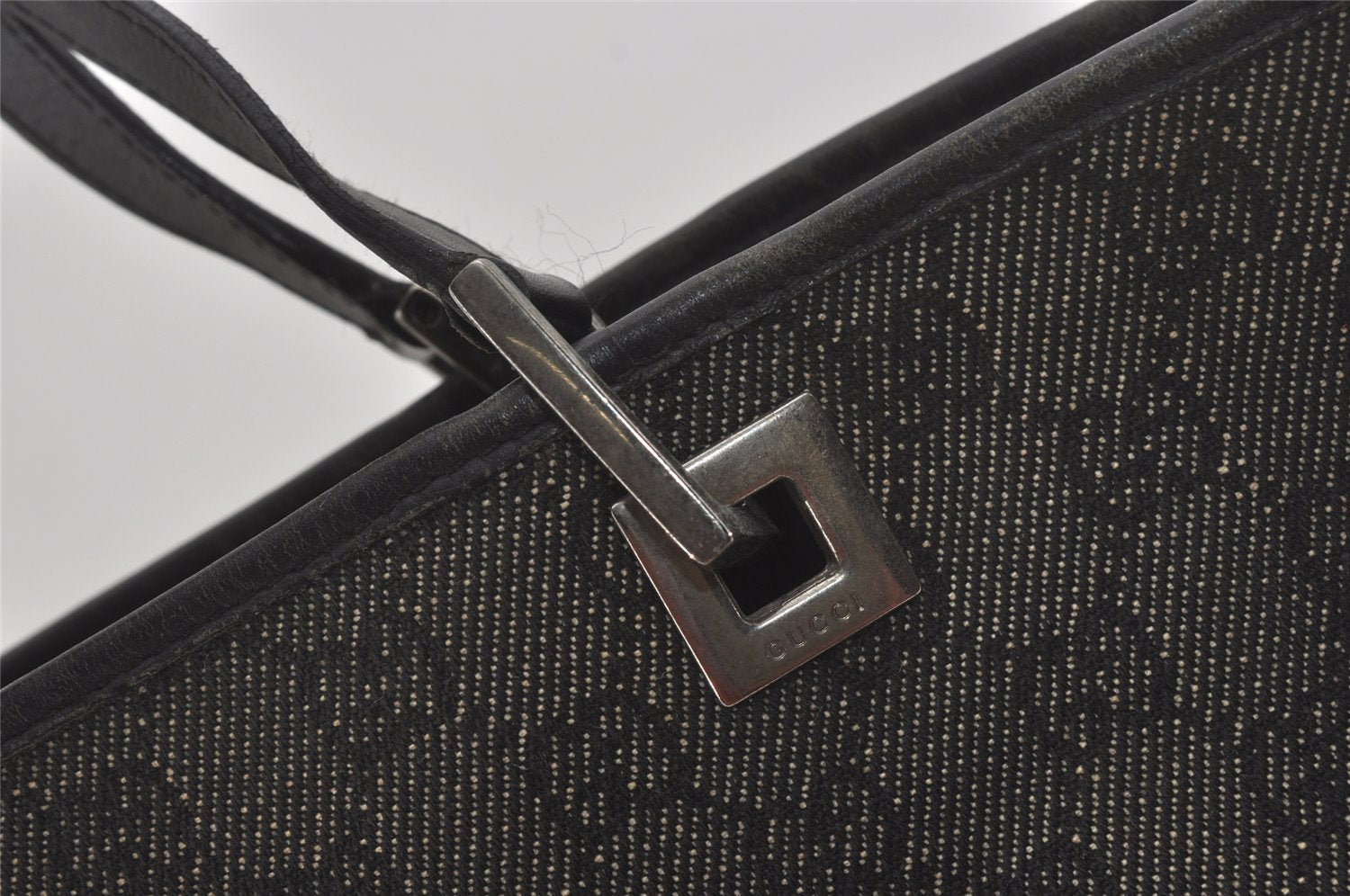 Authentic GUCCI Vintage Shoulder Tote Bag GG Canvas Leather 31243 Black 6835I