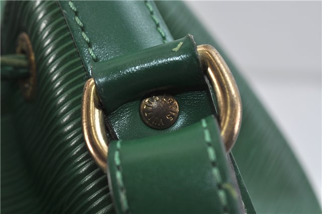 Authentic LOUIS VUITTON Epi Petit Noe Green Shoulder Bag M44104 LV 6848C