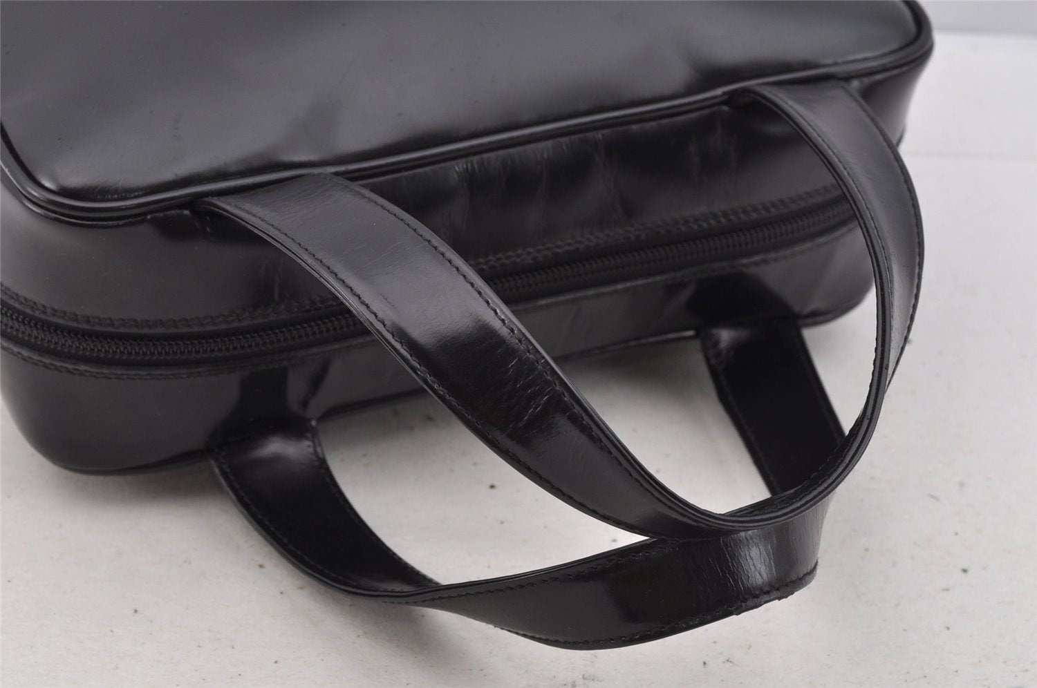 Authentic GUCCI Interlocking G 2Way Hand Bag Purse Enamel Black Junk 6853I