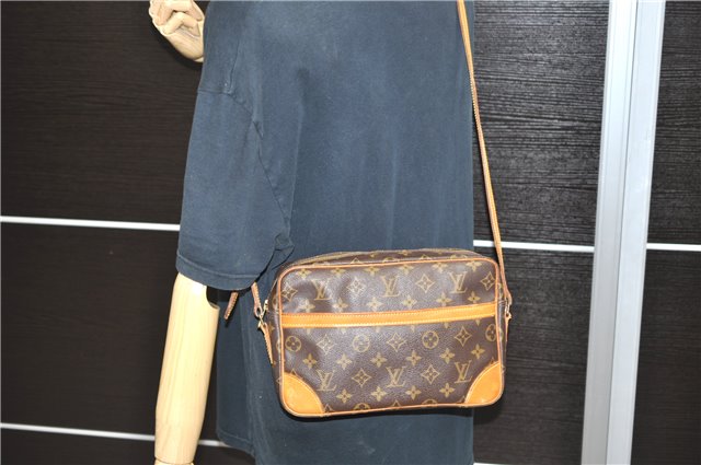 Auth LOUIS VUITTON Monogram Trocadero 27 Shoulder Cross Body Bag M51274 LV 6872C