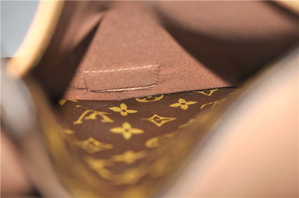 Authentic Louis Vuitton Monogram Messenger Bosphore GM M40105 Shoulder Bag 6895E