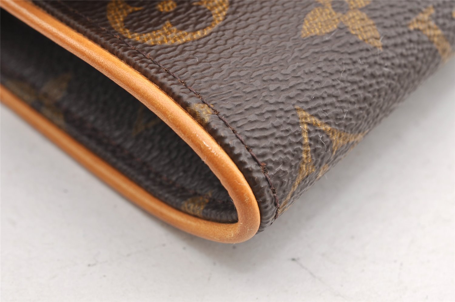 Authentic Louis Vuitton Monogram Pochette Twin PM Shoulder Bag M51854 LV 6904I