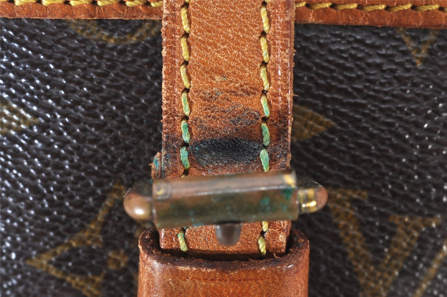 Authentic Louis Vuitton Monogram Bucket PM Shoulder Tote Bag Old Model LV 6908I