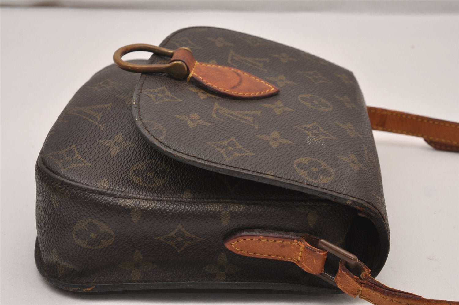 Auth Louis Vuitton Monogram Saint Cloud MM Shoulder Cross Bag Old Model LV 6910I