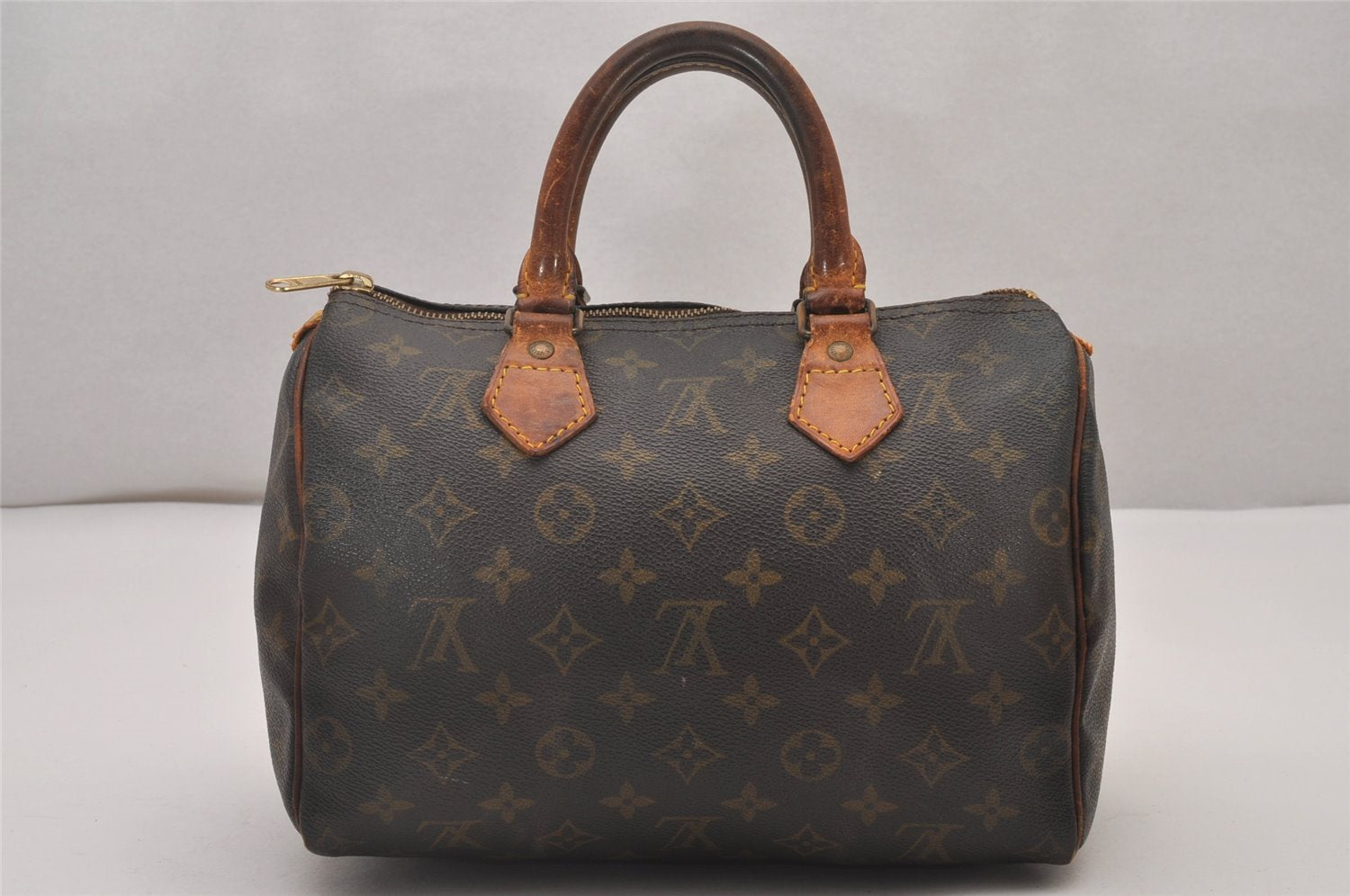 Authentic Louis Vuitton Monogram Speedy 25 Boston Hand Bag Old Model LV 6911I