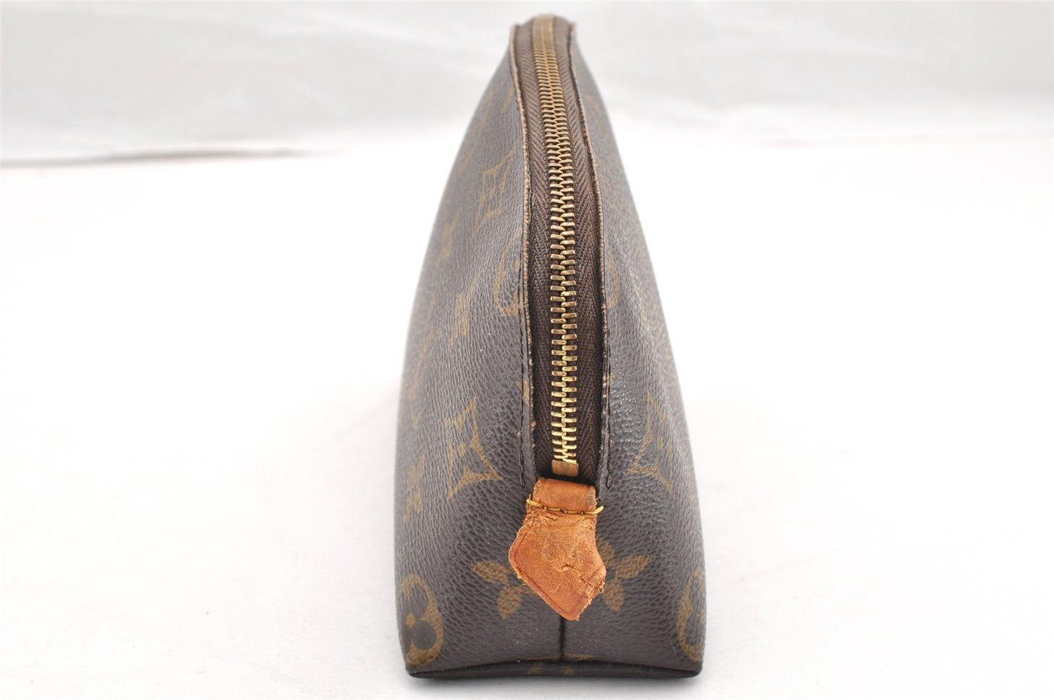 Authentic Louis Vuitton Monogram Pochette Cosmetic Pouch M47515 LV 6913I