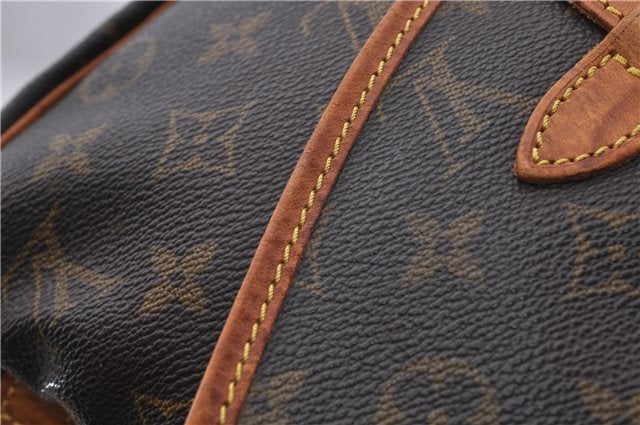 Auth LOUIS VUITTON Monogram Saumur 30 Shoulder Cross Body Bag M42256 LV 6914C