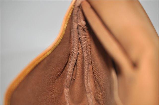 Auth LOUIS VUITTON Monogram Saumur 30 Shoulder Cross Body Bag M42256 LV 6914C