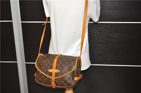 Auth LOUIS VUITTON Monogram Saumur 30 Shoulder Cross Body Bag M42256 LV 6914C