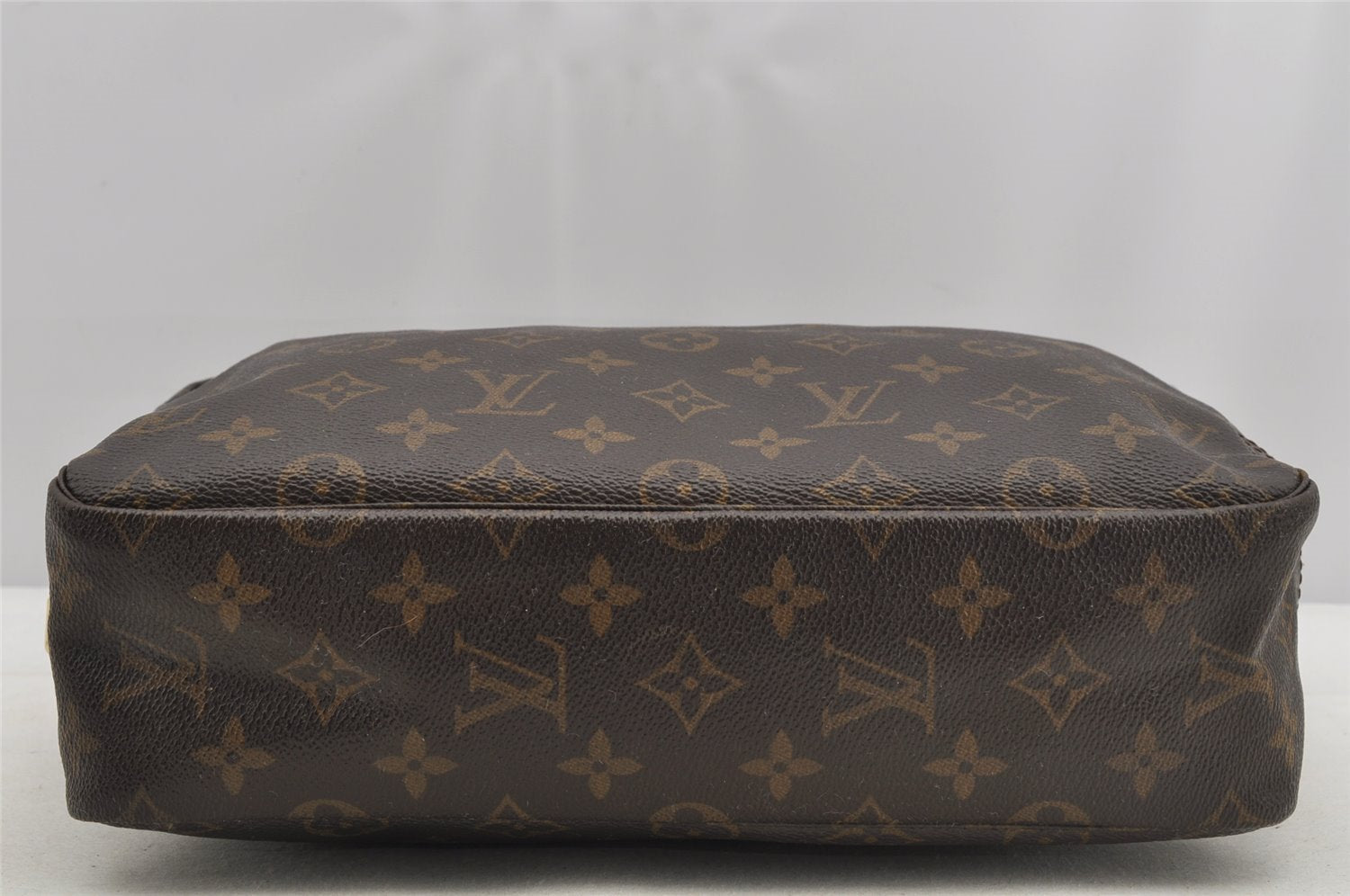 Auth Louis Vuitton Monogram Trousse Toilette 28 Clutch Hand Bag Old Model 6918I