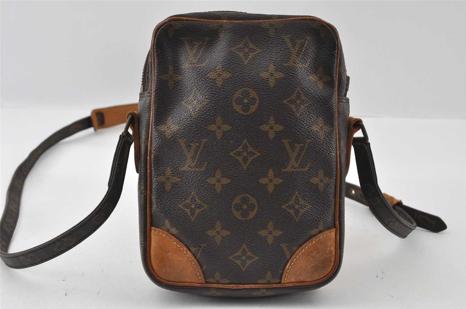 Authentic Louis Vuitton Monogram Danube Shoulder Cross Bag M45266 Junk 6924I