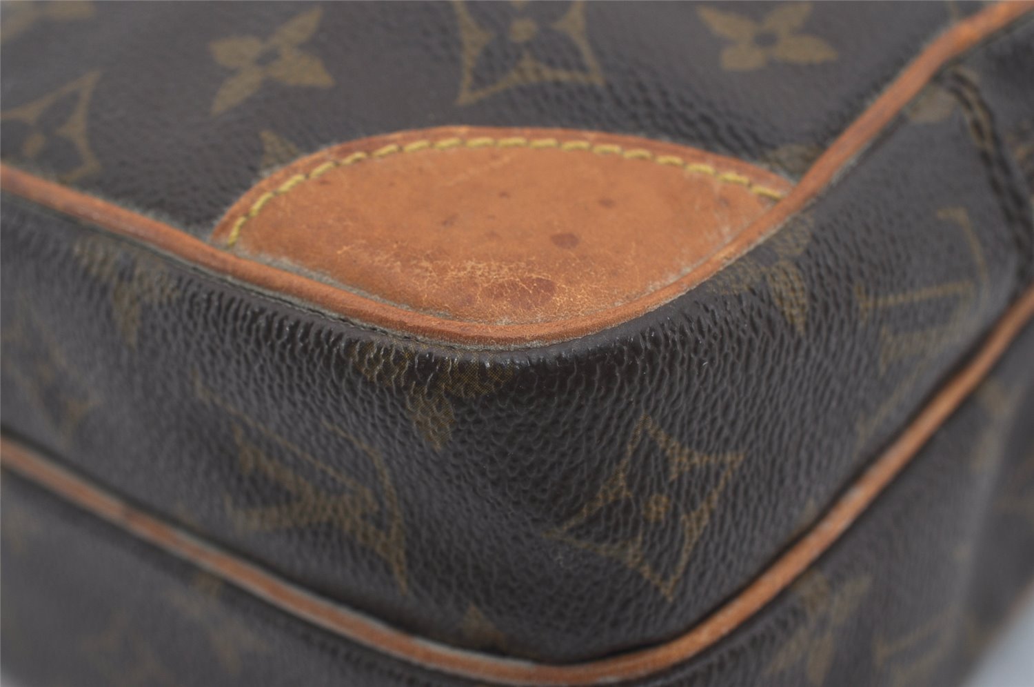 Authentic Louis Vuitton Monogram Amazone Shoulder Cross Bag M45236 LV Junk 6931I