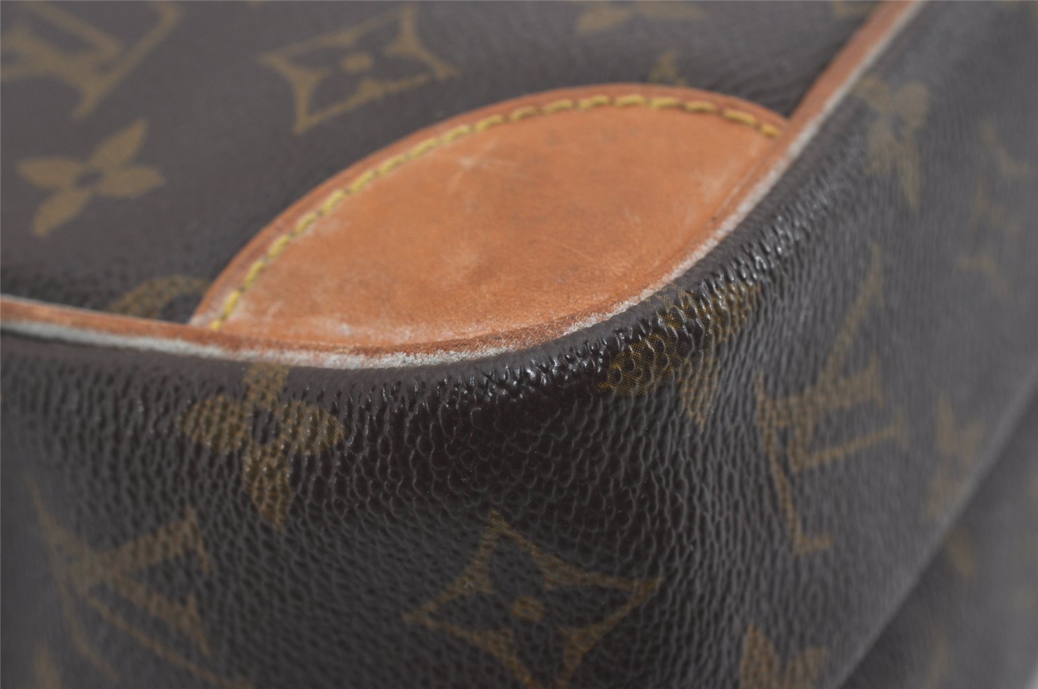 Authentic Louis Vuitton Monogram Amazone Shoulder Cross Bag M45236 LV Junk 6931I