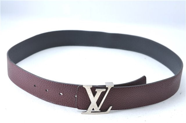 Louis Vuitton Leather Belt Ceinture LV Initial 34.1-38.2