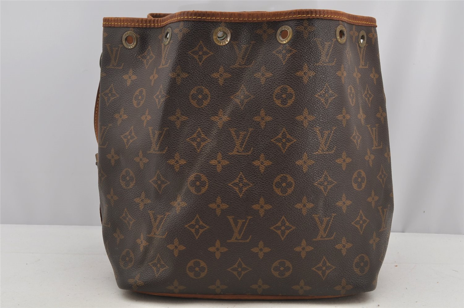 Authentic Louis Vuitton Monogram Petit Noe M42226 Shoulder Drawstring Bag 6943I