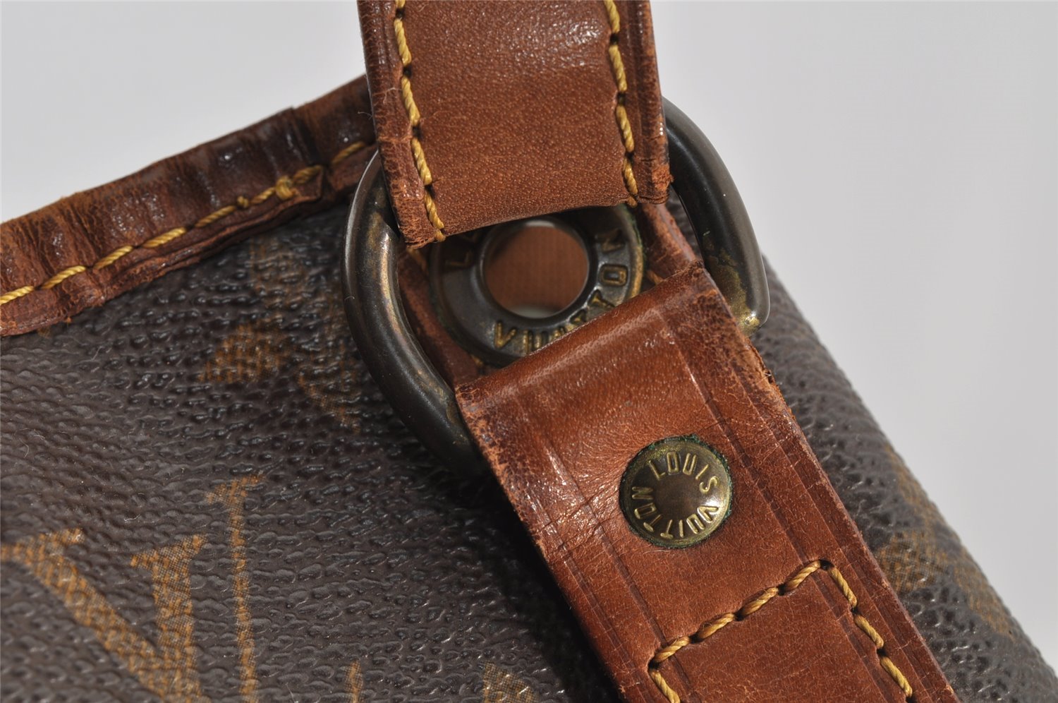 Authentic Louis Vuitton Monogram Petit Noe M42226 Shoulder Drawstring Bag 6943I