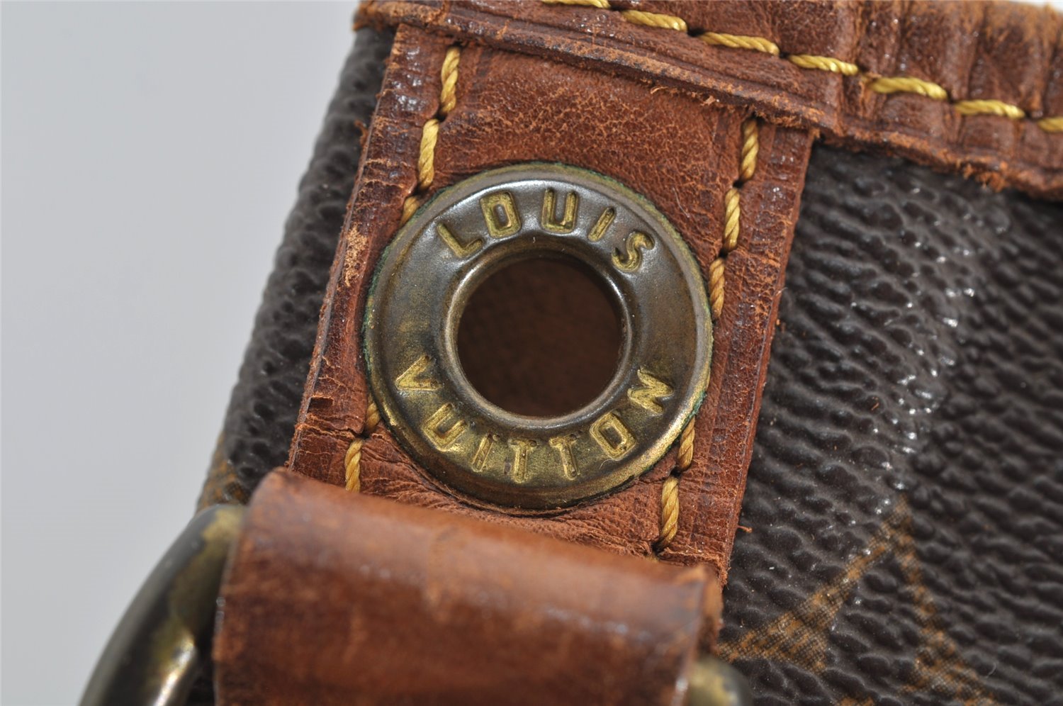 Authentic Louis Vuitton Monogram Petit Noe M42226 Shoulder Drawstring Bag 6943I