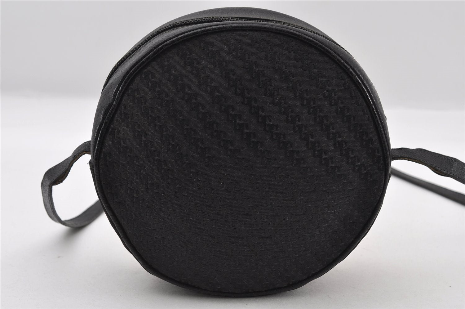 Authentic GUCCI Vintage Shoulder Cross Body Bag GG Canvas Leather Black 6960I