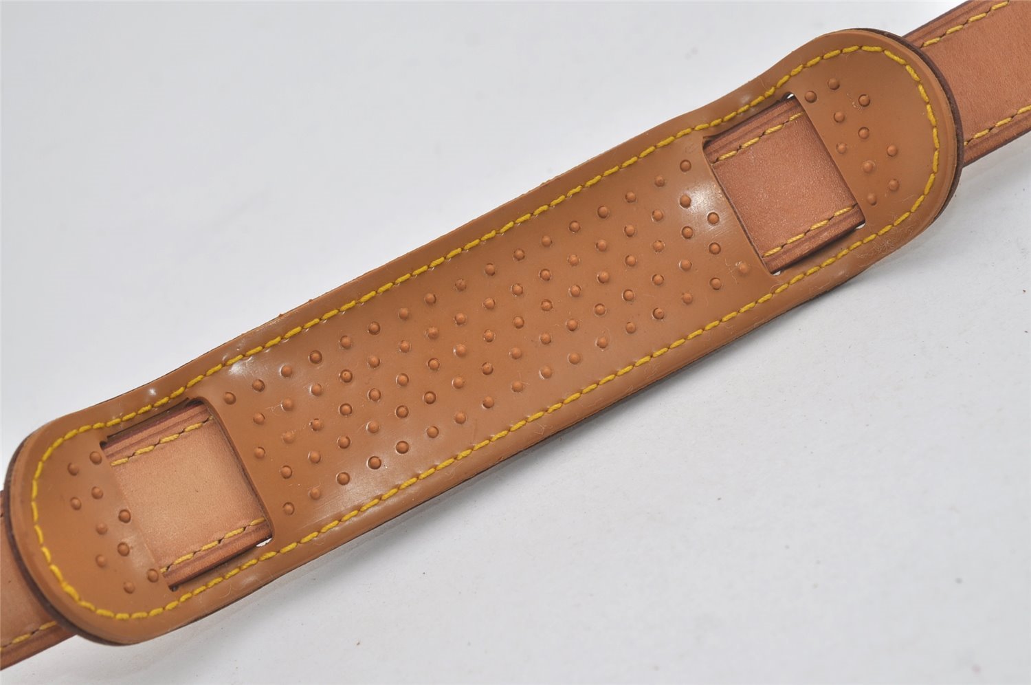 Authentic Louis Vuitton Leather Shoulder Strap Beige 36.2-43.3