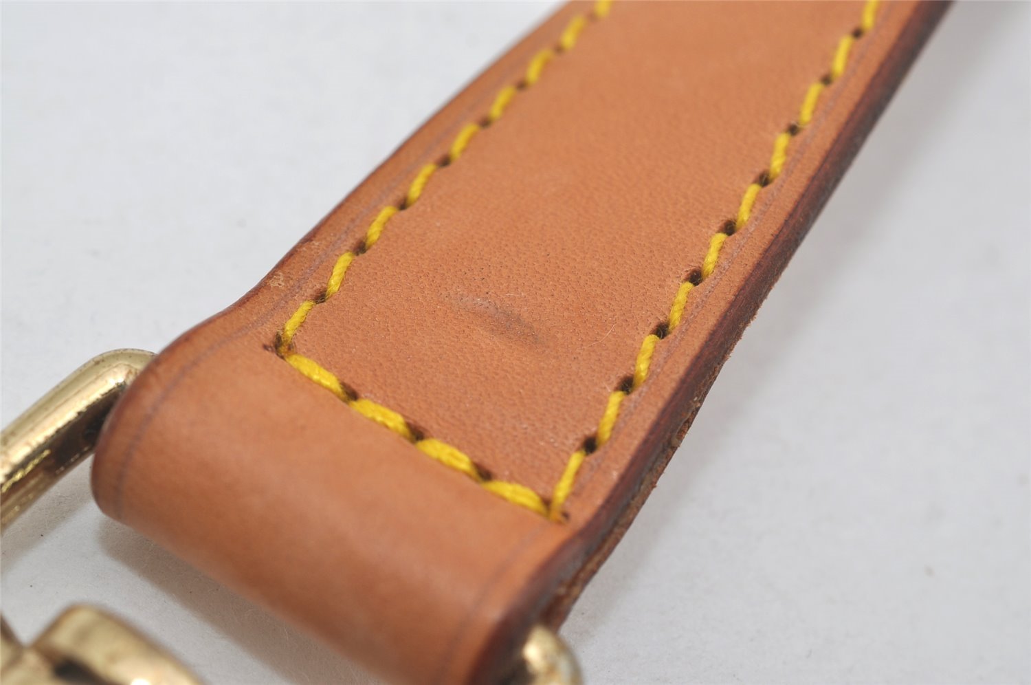 Authentic Louis Vuitton Leather Shoulder Strap Beige 36.2-43.3