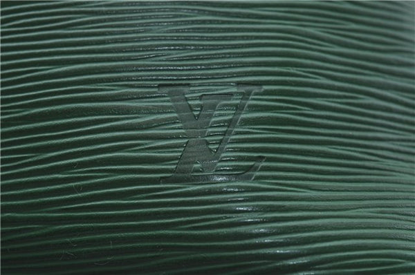 Authentic Louis Vuitton Epi Petit Noe Green Shoulder Bag M44104 LV 6976D