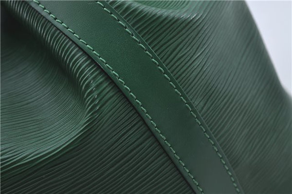 Authentic Louis Vuitton Epi Petit Noe Green Shoulder Bag M44104 LV 6976D