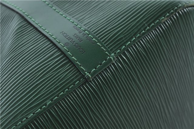 Authentic Louis Vuitton Epi Petit Noe Green Shoulder Bag M44104 LV 6976D