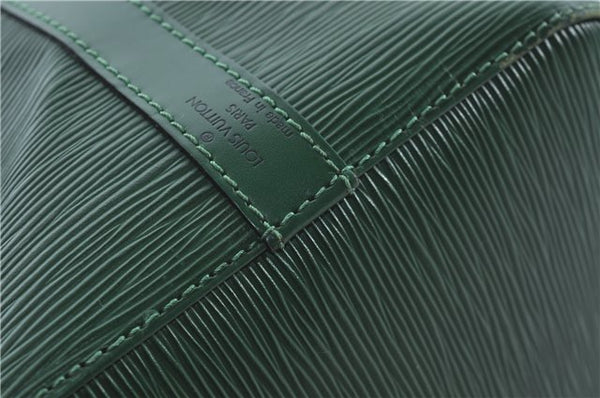 Authentic Louis Vuitton Epi Petit Noe Green Shoulder Bag M44104 LV 6976D