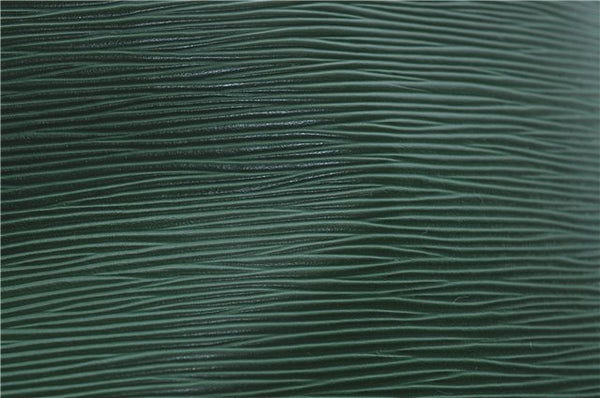 Authentic Louis Vuitton Epi Petit Noe Green Shoulder Bag M44104 LV 6976D