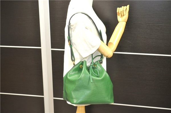 Authentic Louis Vuitton Epi Petit Noe Green Shoulder Bag M44104 LV 6976D