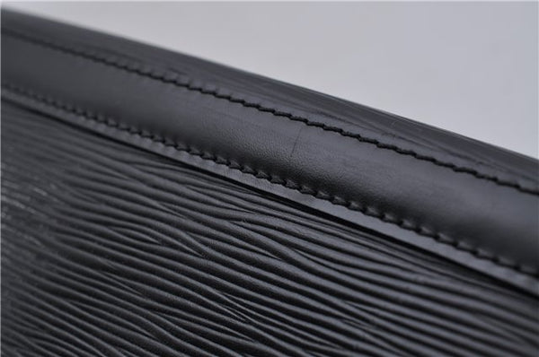 Authentic Louis Vuitton Epi Russac Shoulder Bag M52282 Black LV 6978D
