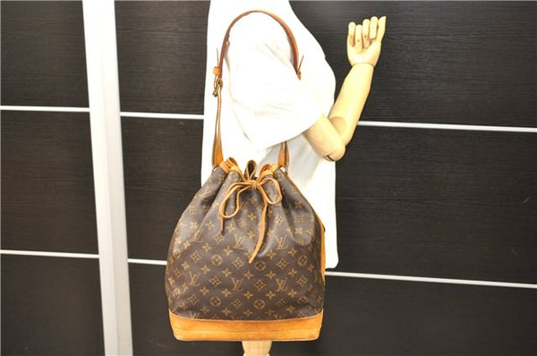 Authentic Louis Vuitton Monogram Noe Shoulder Bag M42224 LV 6988D