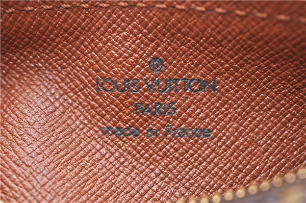 Authentic Louis Vuitton Monogram Papillon 30 Hand Bag Old Model LV 7005D