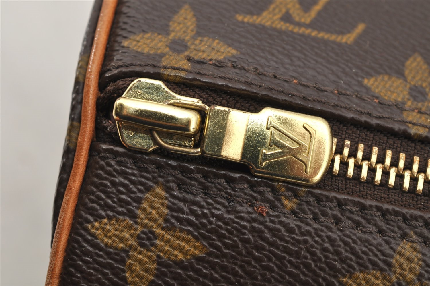 Authentic Louis Vuitton Monogram Papillon 30 Hand Bag M51385 LV 7017I